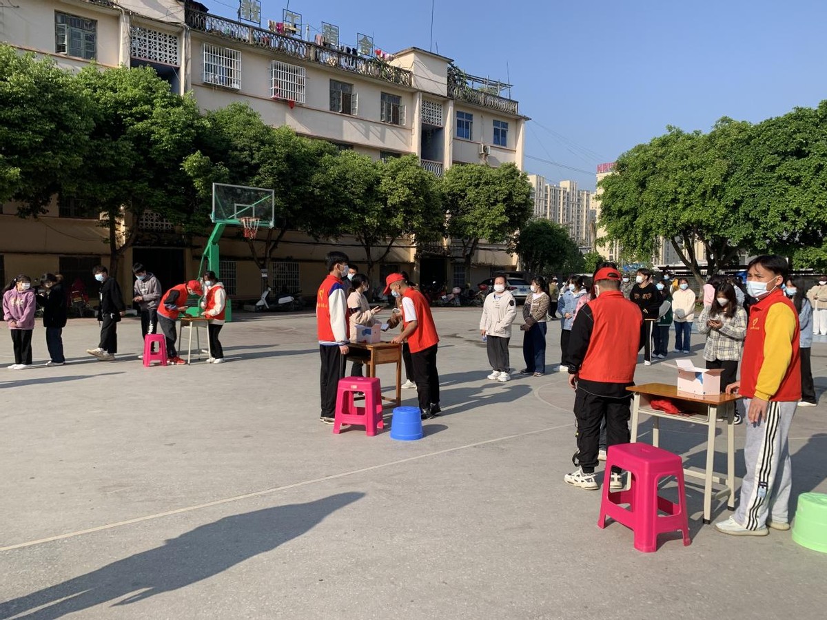 康展职教｜「隆林事业部」春季学期全校师生第六次核酸检测采样